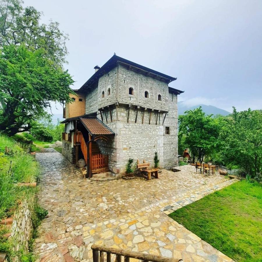 Hotel Kulla Hupi Agriturism Bulqize Exterior foto